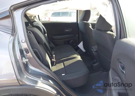 2017 Honda Hr-V Lx z USA, uszkodzony, nr VIN 3CZRU6H38HG701643